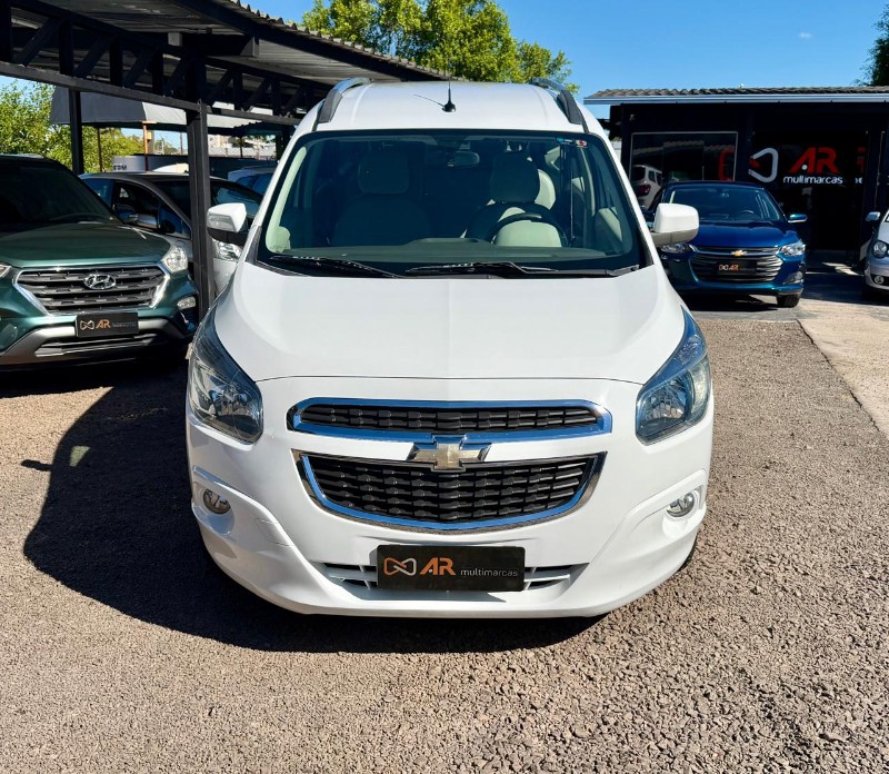 CHEVROLET SPIN 1.8 LTZ /2013 AR MULTIMARCAS VENÂNCIO AIRES / Carros no Vale