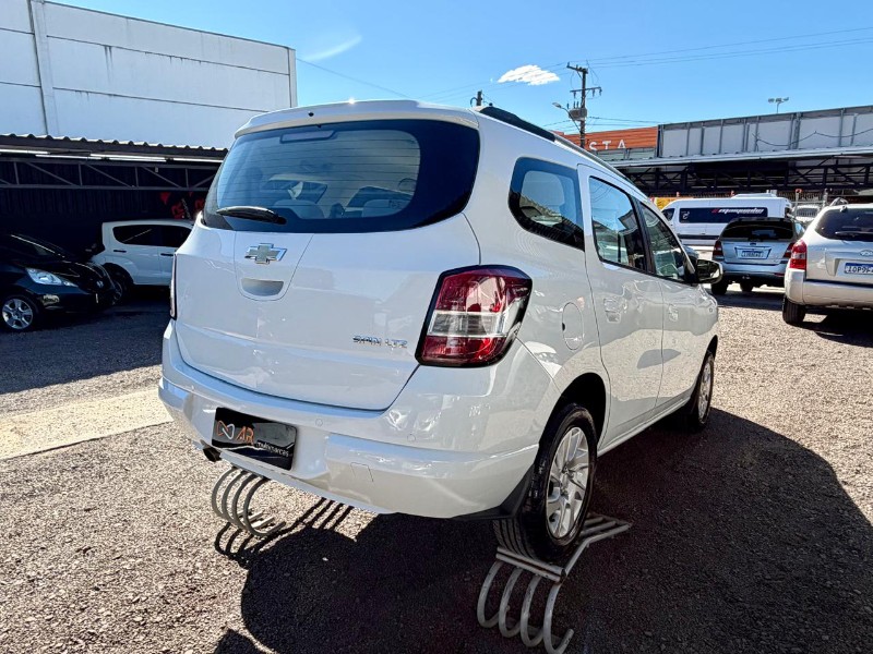CHEVROLET SPIN 1.8 LTZ /2013 AR MULTIMARCAS VENÂNCIO AIRES / Carros no Vale
