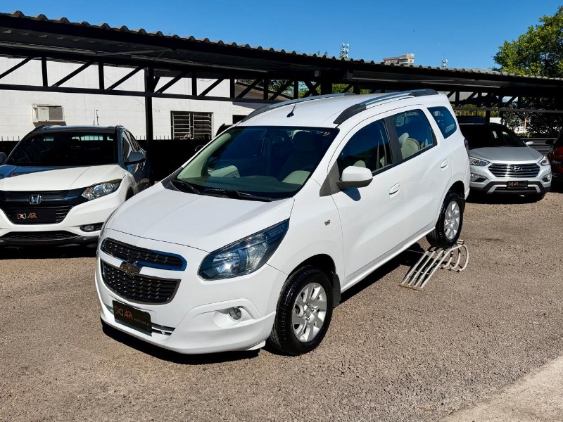 CHEVROLET SPIN 1.8 LTZ /2013 AR MULTIMARCAS VENÂNCIO AIRES / Carros no Vale