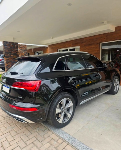 AUDI Q5 2.0 TFSI S-LINE S TRONIC 16V 2023/2023 SÉTIMA VEÍCULOS GUAPORÉ / Carros no Vale AUDI Q5 2.0 TFSI S-LINE S TRONIC 16V 2023/2023 SÉTIMA VEÍCULOS GUAPORÉ / Carros no Vale