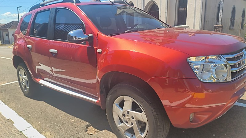 RENAULT DUSTER 1.6 16V DYNAMIQUE 2014/2015 ADRIANO VEÍCULOS CRUZEIRO DO SUL / Carros no Vale