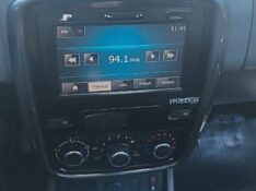 RENAULT DUSTER 1.6 16V DYNAMIQUE 2014/2015 ADRIANO VEÍCULOS CRUZEIRO DO SUL / Carros no Vale