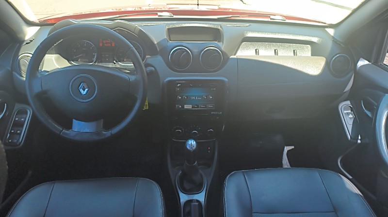 RENAULT DUSTER 1.6 16V DYNAMIQUE 2014/2015 ADRIANO VEÍCULOS CRUZEIRO DO SUL / Carros no Vale