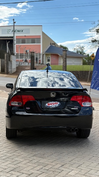 HONDA CIVIC 2.0 SI 16V GASOLINA 4P MANUAL 2007/2008 NEURI VEÍCULOS LAJEADO / Carros no Vale HONDA CIVIC 2.0 SI 16V GASOLINA 4P MANUAL 2007/2008 NEURI VEÍCULOS LAJEADO / Carros no Vale