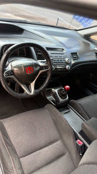 HONDA CIVIC 2.0 SI 16V GASOLINA 4P MANUAL 2007/2008 NEURI VEÍCULOS LAJEADO / Carros no Vale HONDA CIVIC 2.0 SI 16V GASOLINA 4P MANUAL 2007/2008 NEURI VEÍCULOS LAJEADO / Carros no Vale