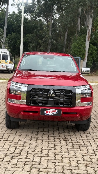 MITSUBISHI TRITON KATANA 2.4 CD 4X4 TB DIESEL AUT. 2026/2026 NEURI VEÍCULOS LAJEADO / Carros no Vale MITSUBISHI TRITON KATANA 2.4 CD 4X4 TB DIESEL AUT. 2026/2026 NEURI VEÍCULOS LAJEADO / Carros no Vale