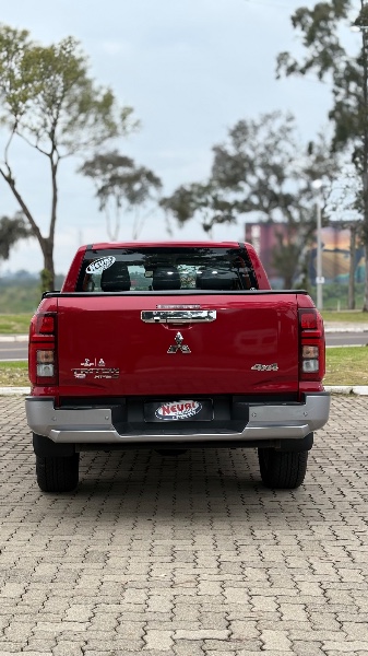 MITSUBISHI TRITON KATANA 2.4 CD 4X4 TB DIESEL AUT. 2026/2026 NEURI VEÍCULOS LAJEADO / Carros no Vale MITSUBISHI TRITON KATANA 2.4 CD 4X4 TB DIESEL AUT. 2026/2026 NEURI VEÍCULOS LAJEADO / Carros no Vale