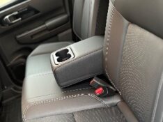 MITSUBISHI TRITON KATANA 2.4 CD 4X4 TB DIESEL AUT. 2026/2026 NEURI VEÍCULOS LAJEADO / Carros no Vale