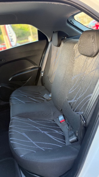 HYUNDAI HB20 1.0 COMFORT STYLE 12V 2012/2013 NEURI VEÍCULOS LAJEADO / Carros no Vale
