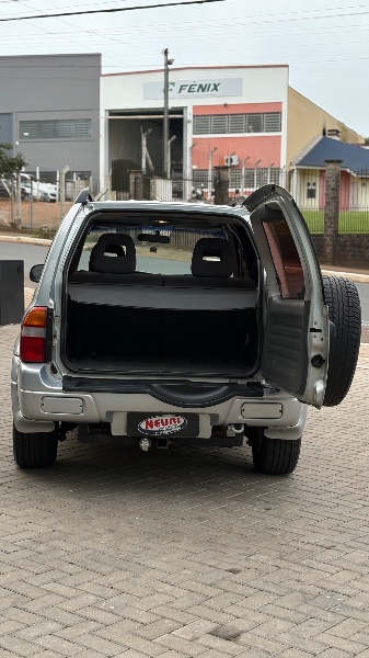 SUZUKI G.VITARA 4WD 2000/2001 NEURI VEÍCULOS LAJEADO / Carros no Vale SUZUKI G.VITARA 4WD 2000/2001 NEURI VEÍCULOS LAJEADO / Carros no Vale