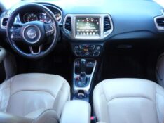 JEEP COMPASS 2.0 16V FLEX LONGITUDE AUTOMÁTICO 2016/2017 PREMIUM AUTOMÓVEIS ARROIO DO MEIO / Carros no Vale