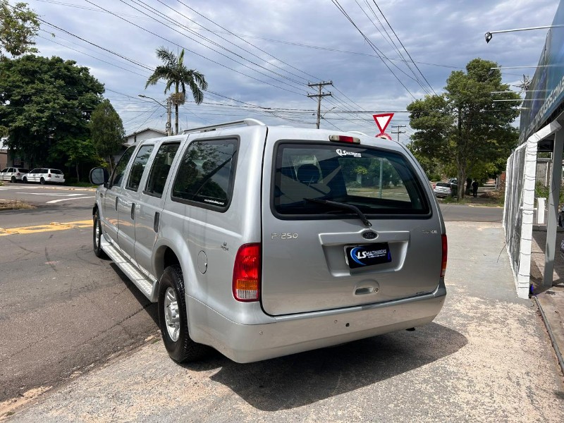 FORD F-250 3.9 TROPIVAN 2011/2011 LS MULTIMARCAS VENÂNCIO AIRES / Carros no Vale