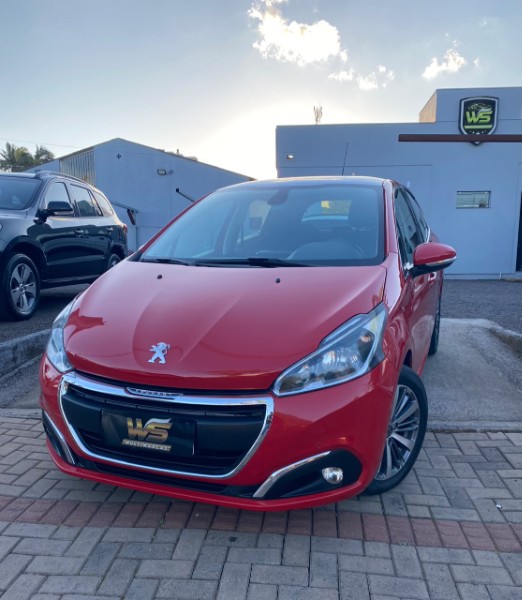 PEUGEOT 208 1.6 16V GRIFFE 2017/2017 WS MULTIMARCAS VENÂNCIO AIRES / Carros no Vale