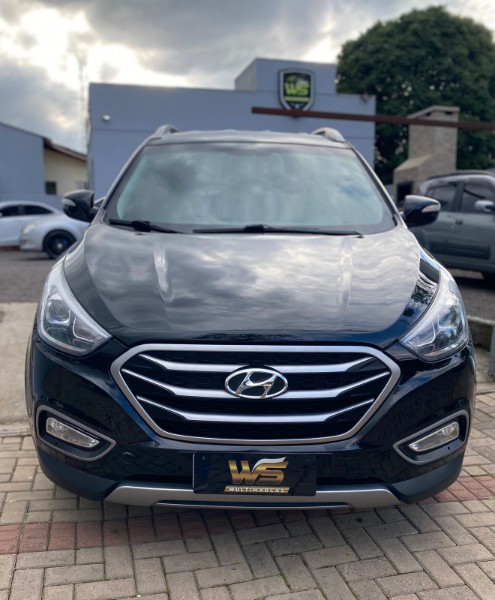 HYUNDAI IX 35 IX35 2.0 16V FLEX 4P AUTOMÁTICO 2017/2017 WS MULTIMARCAS VENÂNCIO AIRES / Carros no Vale