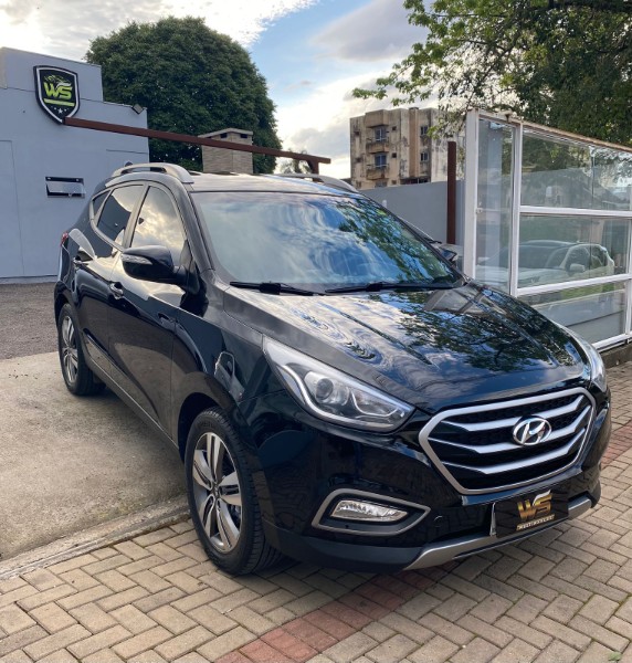HYUNDAI IX 35 IX35 2.0 16V FLEX 4P AUTOMÁTICO 2017/2017 WS MULTIMARCAS VENÂNCIO AIRES / Carros no Vale