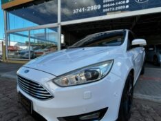 FORD FOCUS SEDAN TITANIUM /2016 CHIMA VEÍCULOS VENÂNCIO AIRES / Carros no Vale