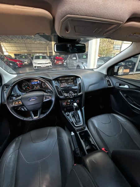 FORD FOCUS SEDAN TITANIUM /2016 CHIMA VEÍCULOS VENÂNCIO AIRES / Carros no Vale FORD FOCUS SEDAN TITANIUM /2016 CHIMA VEÍCULOS VENÂNCIO AIRES / Carros no Vale