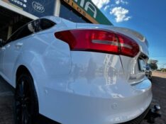 FORD FOCUS SEDAN TITANIUM /2016 CHIMA VEÍCULOS VENÂNCIO AIRES / Carros no Vale