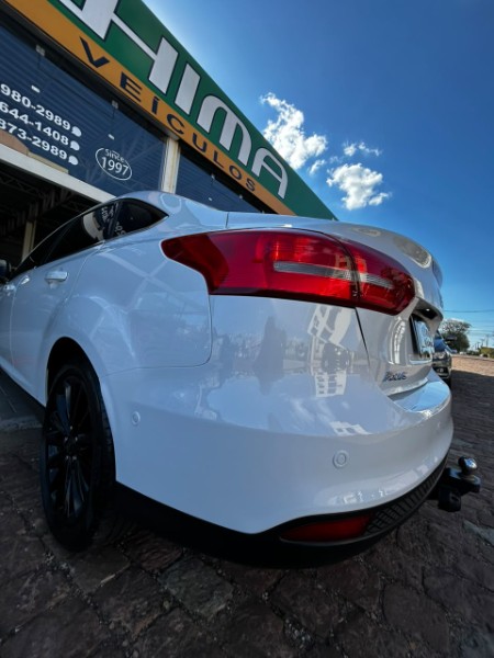 FORD FOCUS SEDAN TITANIUM /2016 CHIMA VEÍCULOS VENÂNCIO AIRES / Carros no Vale FORD FOCUS SEDAN TITANIUM /2016 CHIMA VEÍCULOS VENÂNCIO AIRES / Carros no Vale