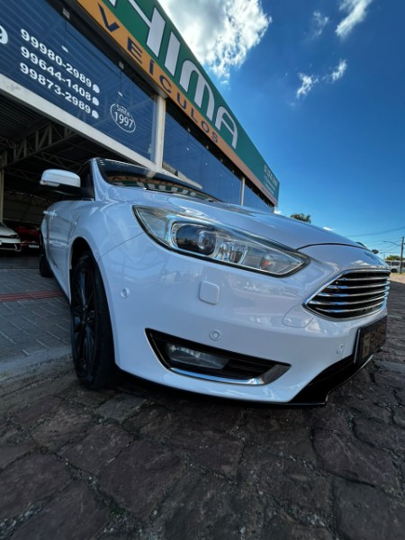 FORD FOCUS SEDAN TITANIUM /2016 CHIMA VEÍCULOS VENÂNCIO AIRES / Carros no Vale FORD FOCUS SEDAN TITANIUM /2016 CHIMA VEÍCULOS VENÂNCIO AIRES / Carros no Vale
