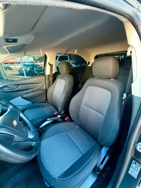 CHEVROLET ONIX HATCH JOY 1.0 8V FLEX 5P MEC. /2019 CHIMA VEÍCULOS VENÂNCIO AIRES / Carros no Vale