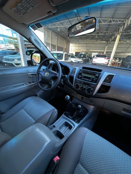 TOYOTA HILUX CABINE DUPLA SRV 3.0 4X4 /2008 CHIMA VEÍCULOS VENÂNCIO AIRES / Carros no Vale