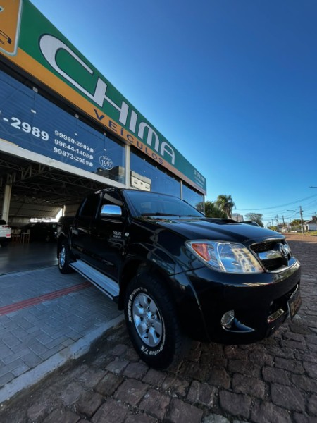 TOYOTA HILUX CABINE DUPLA SRV 3.0 4X4 /2008 CHIMA VEÍCULOS VENÂNCIO AIRES / Carros no Vale