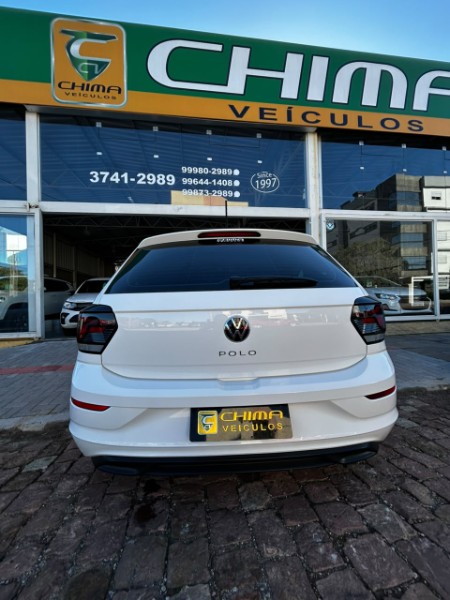 VOLKSWAGEN POLO MPI 1.0 12V FLEX /2023 CHIMA VEÍCULOS VENÂNCIO AIRES / Carros no Vale