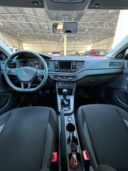 VOLKSWAGEN POLO MPI 1.0 12V FLEX /2023 CHIMA VEÍCULOS VENÂNCIO AIRES / Carros no Vale