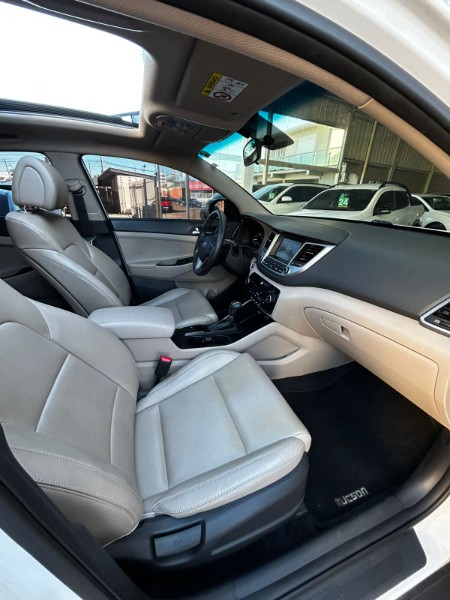 HYUNDAI TUCSON 1.6 GLS TURBO /2022 CHIMA VEÍCULOS VENÂNCIO AIRES / Carros no Vale