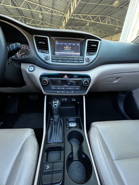 HYUNDAI TUCSON 1.6 GLS TURBO /2022 CHIMA VEÍCULOS VENÂNCIO AIRES / Carros no Vale