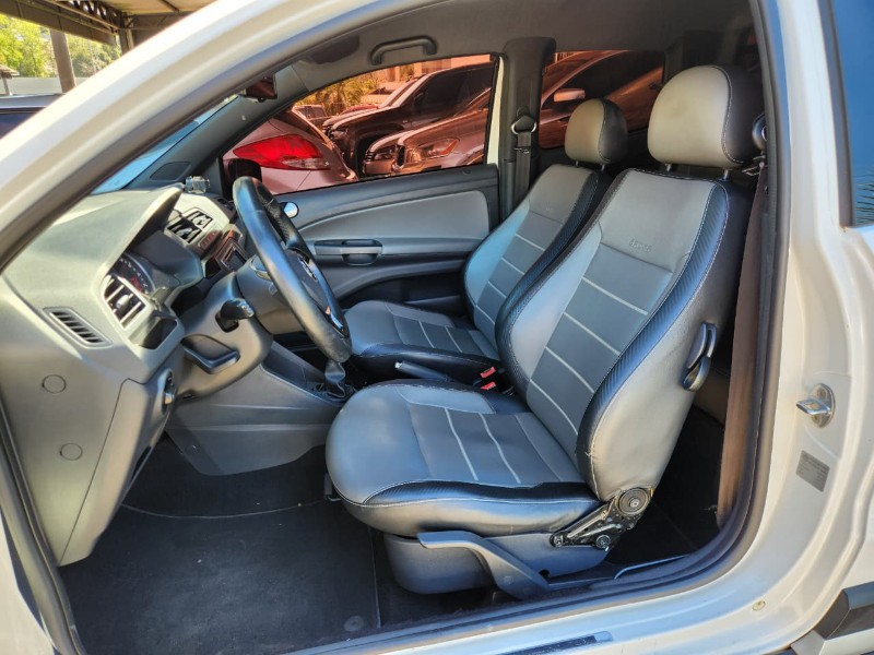 VOLKSWAGEN SAVEIRO CROSS 1.6 CD 2016/2017 TS VEÍCULOS ANTA GORDA / Carros no Vale