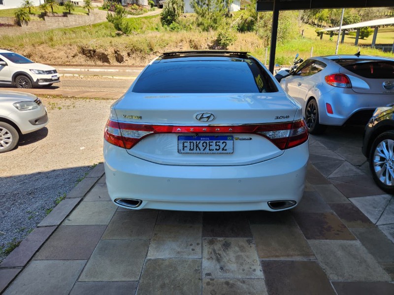 HYUNDAI AZERA 3.0 V6 C TETO 2012/2013 TS VEÍCULOS ANTA GORDA / Carros no Vale HYUNDAI AZERA 3.0 V6 C TETO 2012/2013 TS VEÍCULOS ANTA GORDA / Carros no Vale