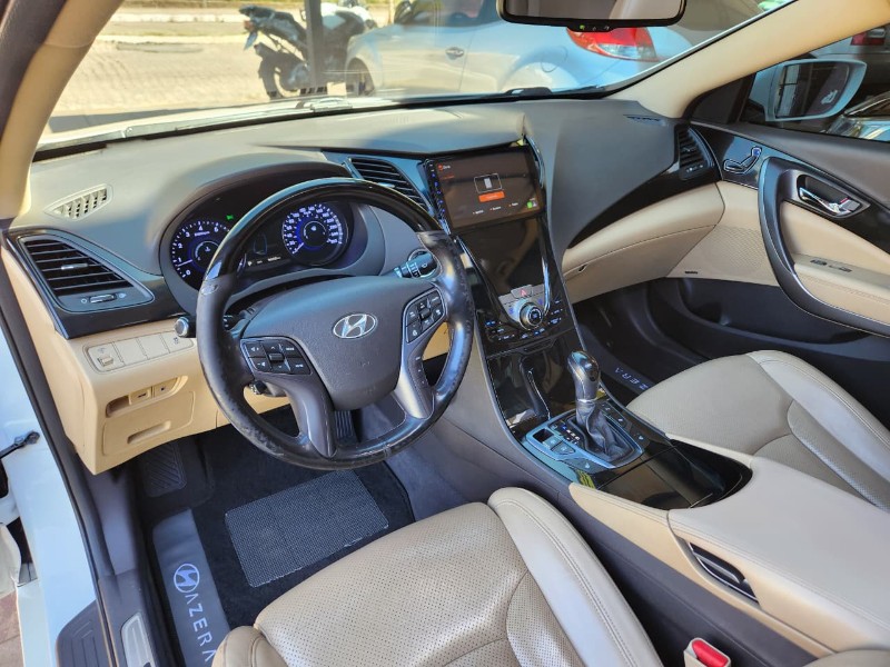 HYUNDAI AZERA 3.0 V6 C TETO 2012/2013 TS VEÍCULOS ANTA GORDA / Carros no Vale HYUNDAI AZERA 3.0 V6 C TETO 2012/2013 TS VEÍCULOS ANTA GORDA / Carros no Vale