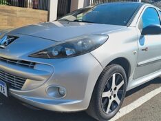 PEUGEOT 207 1.6 QUIKSILVER 2011/2012 ADRIANO VEÍCULOS CRUZEIRO DO SUL / Carros no Vale