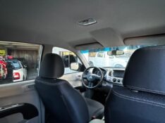 MITSUBISHI L200 2.5 4X2 8V /2015 CHIMA VEÍCULOS VENÂNCIO AIRES / Carros no Vale