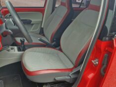 VOLKSWAGEN UP! 1.0 MPI /2014 RT 811 VEÍCULOS ARROIO DO MEIO / Carros no Vale