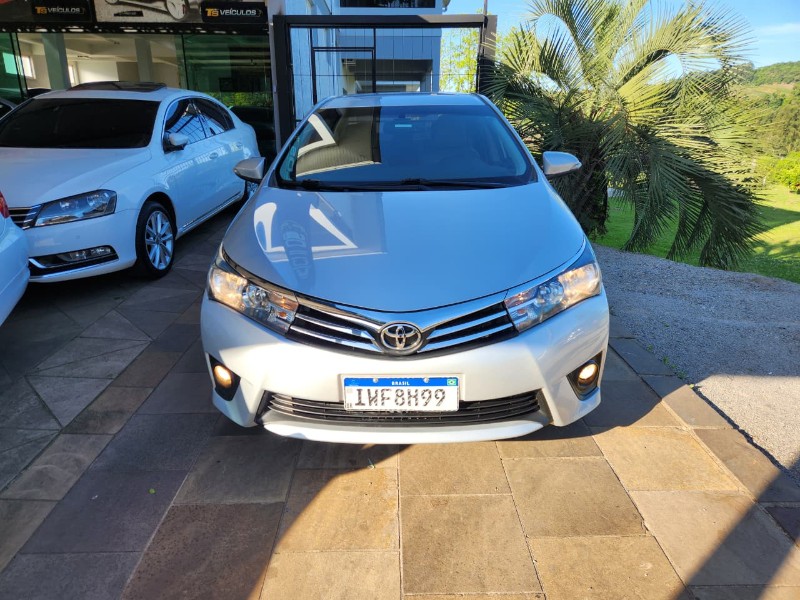 TOYOTA COROLLA XEI 2.0 16V FLEX AUT. 2014/2015 TS VEÍCULOS ANTA GORDA / Carros no Vale TOYOTA COROLLA XEI 2.0 16V FLEX AUT. 2014/2015 TS VEÍCULOS ANTA GORDA / Carros no Vale