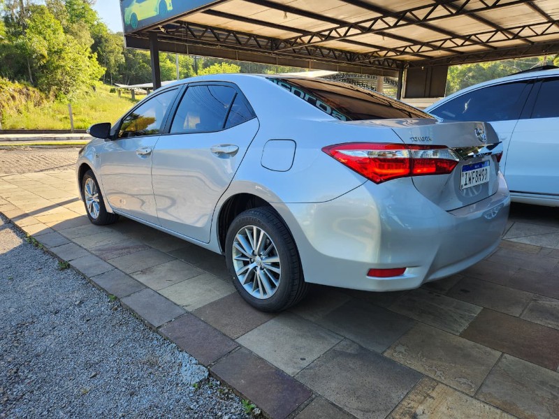 TOYOTA COROLLA XEI 2.0 16V FLEX AUT. 2014/2015 TS VEÍCULOS ANTA GORDA / Carros no Vale TOYOTA COROLLA XEI 2.0 16V FLEX AUT. 2014/2015 TS VEÍCULOS ANTA GORDA / Carros no Vale