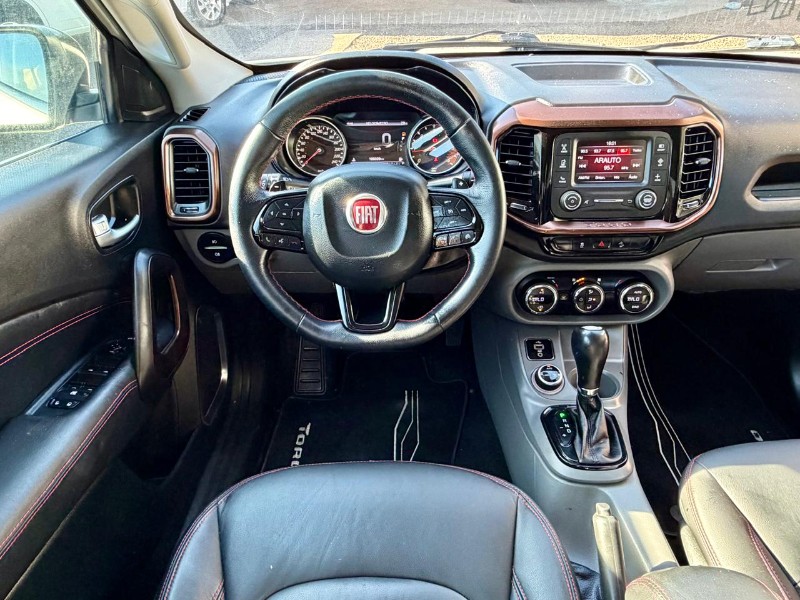 FIAT TORO VOLCANO 2.0 4X4 /2017 AR MULTIMARCAS VENÂNCIO AIRES / Carros no Vale