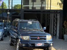 MITSUBISHI PAJERO IO 1.8 SE 4X4 16V 2001/2001 NEURI VEÍCULOS LAJEADO / Carros no Vale