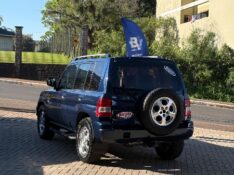MITSUBISHI PAJERO IO 1.8 SE 4X4 16V 2001/2001 NEURI VEÍCULOS LAJEADO / Carros no Vale