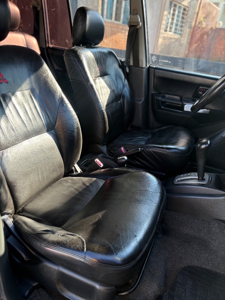 MITSUBISHI PAJERO IO 1.8 SE 4X4 16V 2001/2001 NEURI VEÍCULOS LAJEADO / Carros no Vale