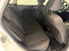 FORD FIESTA SED. 1.6 8V FLEX 4P 2014/2014 LUCAS AUTOMÓVEIS BOM RETIRO DO SUL / Carros no Vale