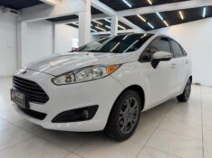 FORD FIESTA SED. 1.6 8V FLEX 4P 2014/2014 LUCAS AUTOMÓVEIS BOM RETIRO DO SUL / Carros no Vale