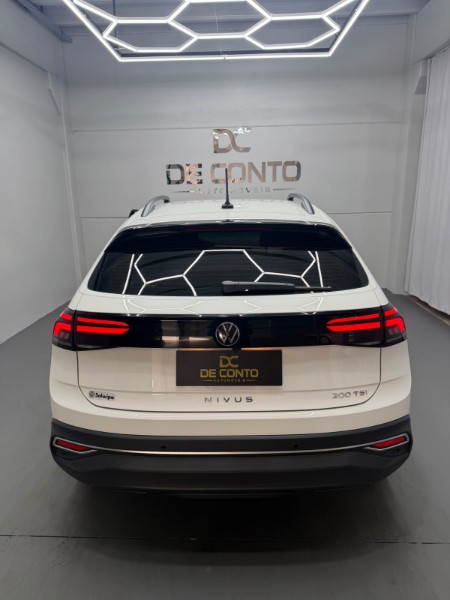 VOLKSWAGEN NIVUS 1.0 200 TSI COMFORTLINE /2024 DE CONTO AUTOMÓVEIS SARANDI / Carros no Vale