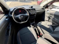 VOLKSWAGEN GOL 1.0MI GERACAO 6 /2019 AR MULTIMARCAS VENÂNCIO AIRES / Carros no Vale
