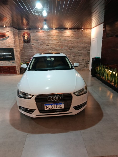 AUDI A4 2.0 TFSI 2013/2014 TS VEÍCULOS ANTA GORDA / Carros no Vale