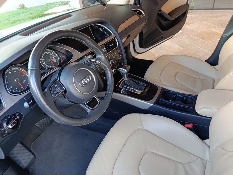 AUDI A4 2.0 TFSI 2013/2014 TS VEÍCULOS ANTA GORDA / Carros no Vale
