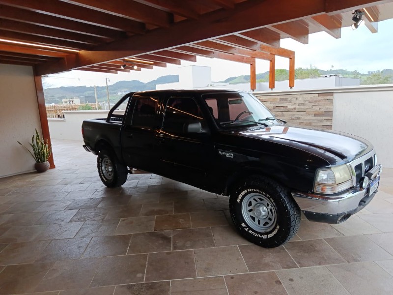 FORD RANGER 2.8 XLT 4X4 8V 2003/2004 TS VEÍCULOS ANTA GORDA / Carros no Vale